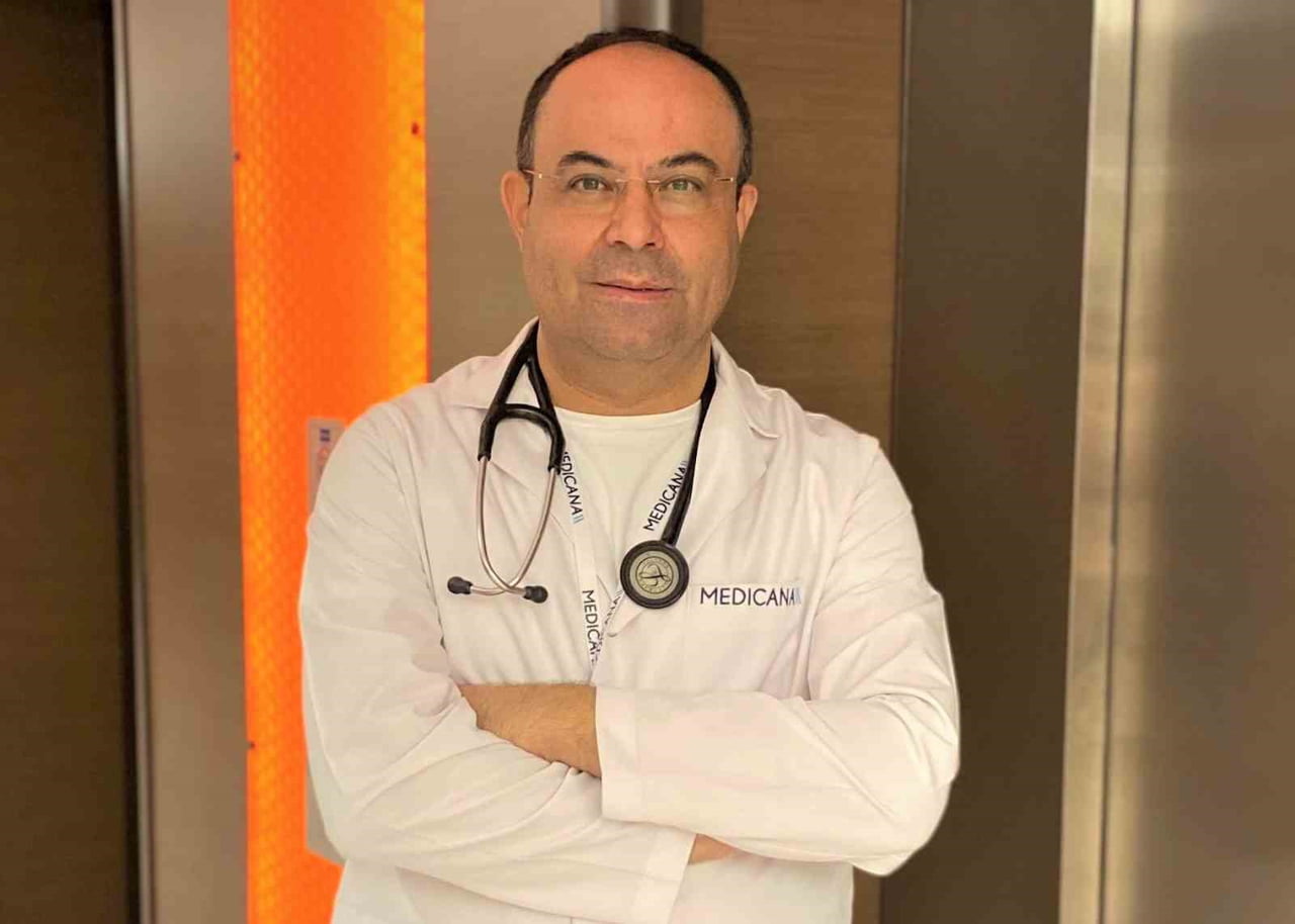 MEDİCANA SAĞLIK GRUBU KARDİYOLOJİ VE İÇ HASTALIKLARI BÖLÜMÜ’NDEN PROF. DR. ABDİ SAĞCAN