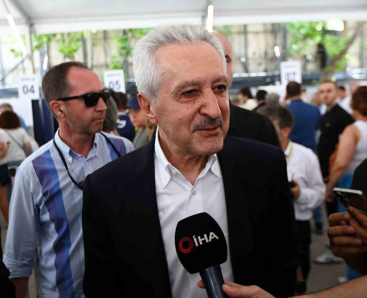 MEHMET ALİ AYDINLAR OYUNU KULLANDI