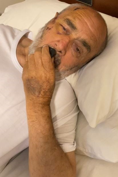 MEKKE SOKAKLARINDA KALAN VE VÜCUDUNUN BİR BÖLÜMÜNÜ KULLANAMAYAN BAYBAŞ, YARDIM ELİ UZATILMASINI...