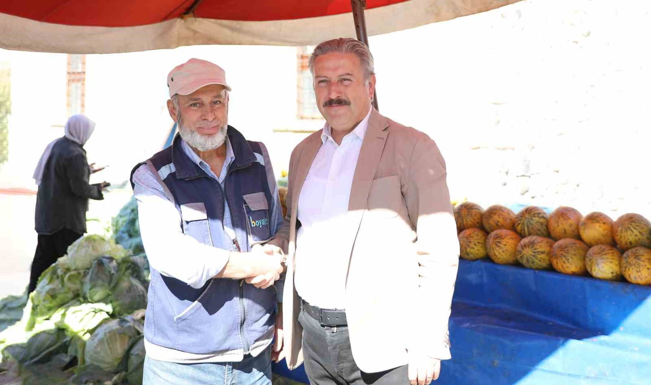 MELİKGAZİ BELEDİYESİ’NİN HEM YEREL ÜRETİCİYİ DESTEKLEMEK HEM DE VATANDAŞLARI SAĞLIKLI VE DOĞAL...