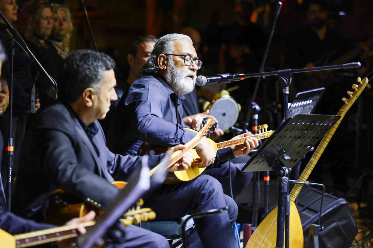 MENTEŞE BELEDİYESİ, TÜRK MÜZİĞİNİN UNUTULMAZ USTALARINA ADANMIŞ ÖZEL BİR KONSER DÜZENLEDİ....
