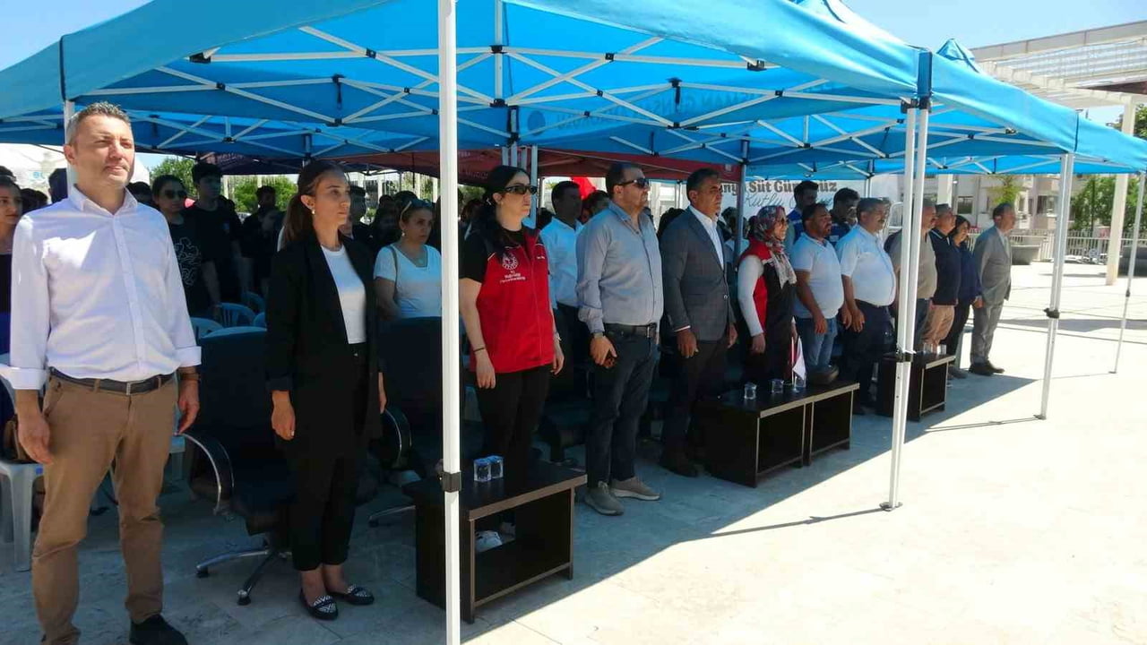 MENTEŞE KENT MEYDANI’NDA DÜNYA SÜT GÜNÜ COŞKUSU