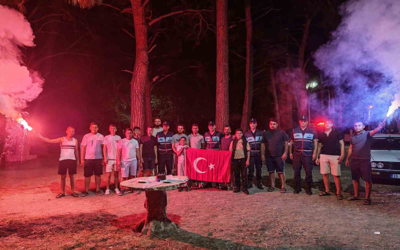 MERSİN'İN BOZYAZI İLÇESİNDE GENÇLER, JANDARMA GENEL KOMUTANLIĞI'NIN 187. KURULUŞ YIL DÖNÜMÜ...