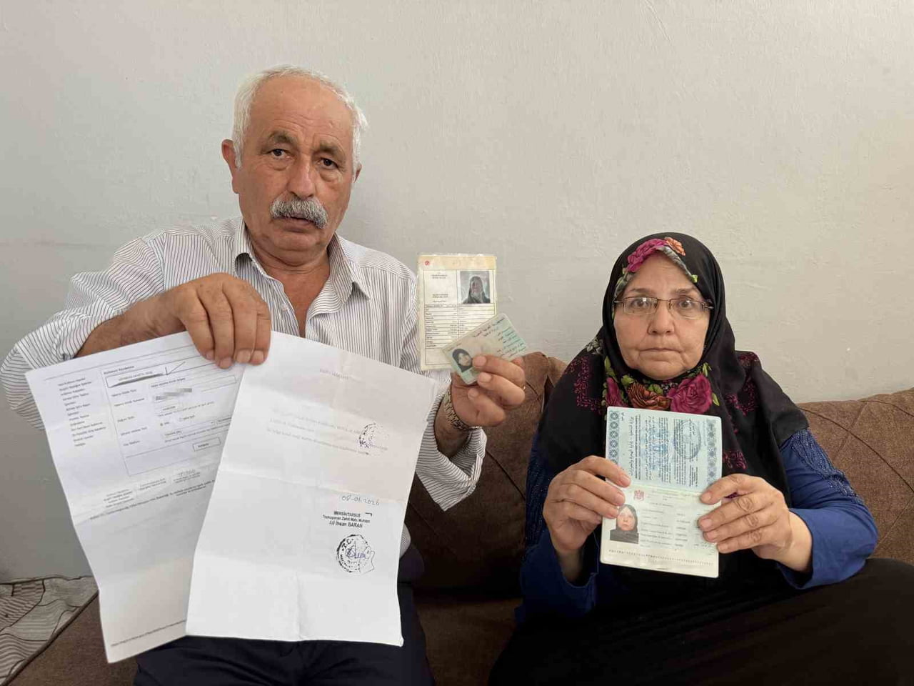 MERSİN'İN TARSUS İLÇESİNDE YAŞAYAN 68 YAŞINDAKİ SURİYE UYRUKLU MONA ALABIRASH, HASTANEYE GİTMEK...