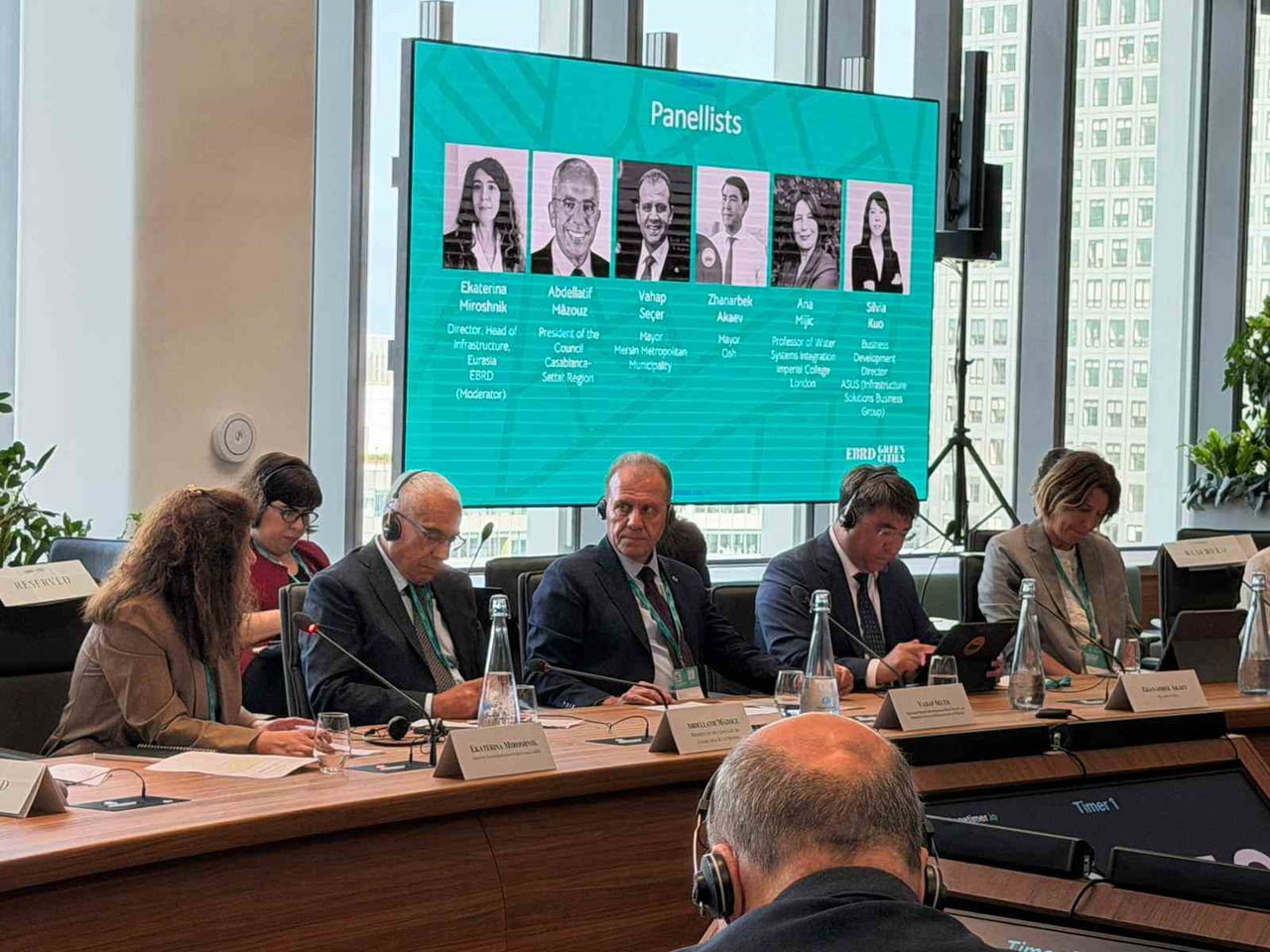MERSİN BÜYÜKŞEHİR BELEDİYE BAŞKANI VAHAP SEÇER, LONDRA’DA DÜZENLENEN EBRD YEŞİL ŞEHİRLER BELEDİYE...