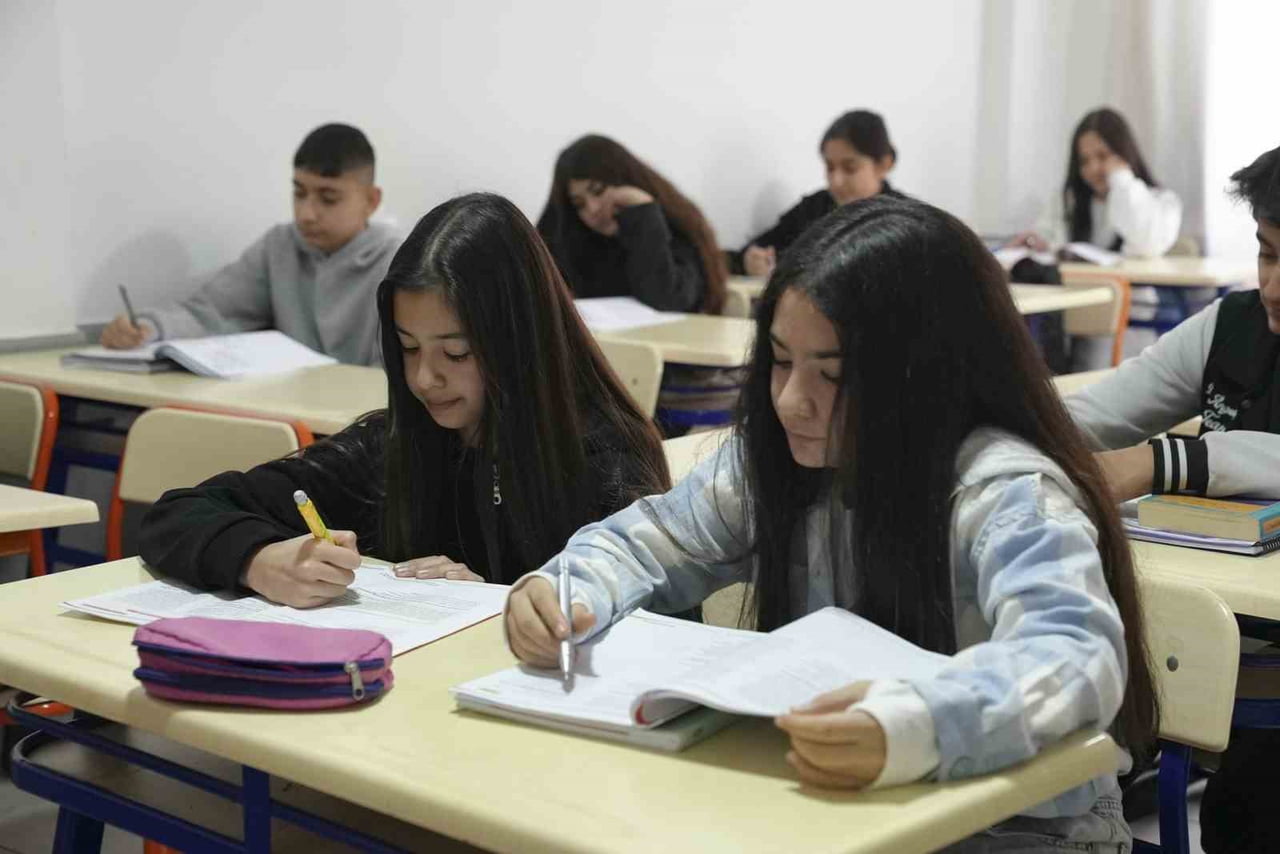 MERSİN BÜYÜKŞEHİR BELEDİYESİNİN 21 EĞİTİM VE ÖĞRETİMİ DESTEKLEME KURS MERKEZİ'NDE ÜCRETSİZ OLARAK...