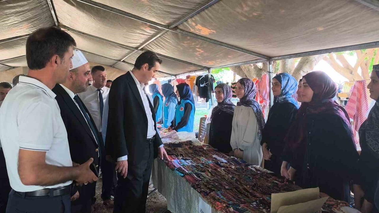 MERSİN’İN BOZYAZI İLÇESİNDE, KUR’AN KURSLARINDA EĞİTİM GÖREN ÖĞRENCİLER YARARINA BOZYAZI İLÇE...