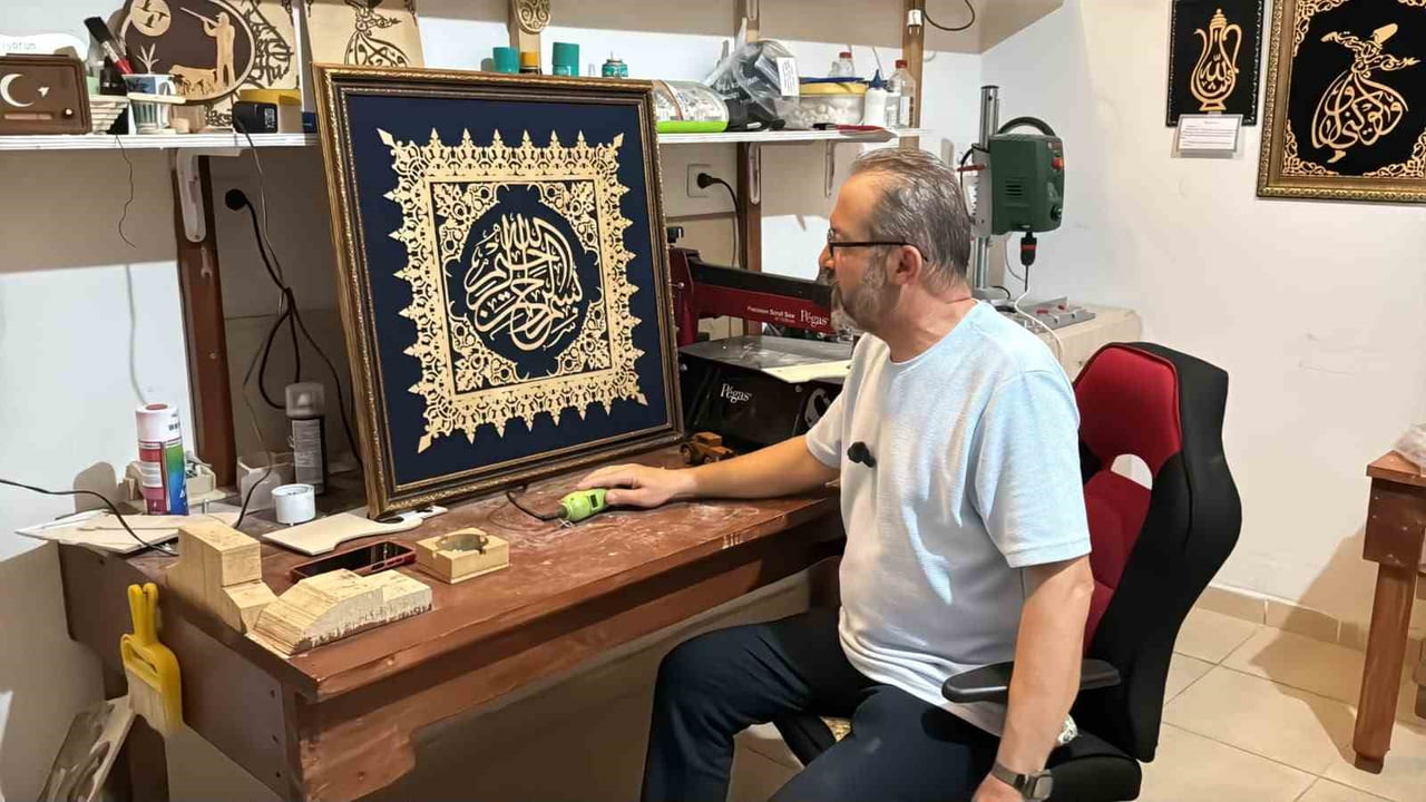 MERSİN’İN BOZYAZI İLÇESİNDE YAŞAYAN JANDARMA EMEKLİSİ MUSTAFA EYSEN, YAKLAŞIK 12 YILDIR SÜRDÜRDÜĞÜ...