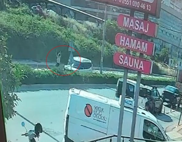 MERSİN ÜNİVERSİTESİ TIP FAKÜLTESİ HASTANESİ'NDE KAN ALMA BÖLÜMÜNDE TEKNİSYEN OLARAK GÖREV YAPAN 27...