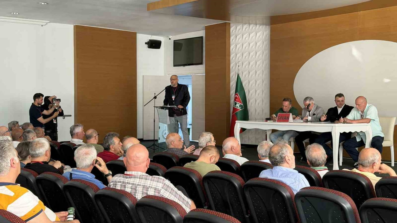 MEVCUT BAŞKAN AYGÜN CİCİBAŞ AÇIKLAMA YAPTI