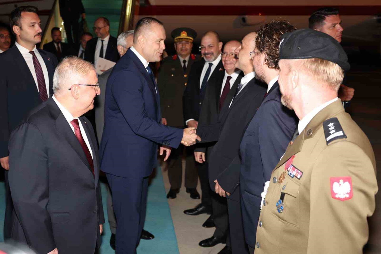 MİLL SAVUNMA BAKANI YAŞAR GÜLER, CUMHURBAŞKANI RECEP TAYYİP ERDOĞAN’IN DAVETLİSİ OLARAK ANKARA’YA...