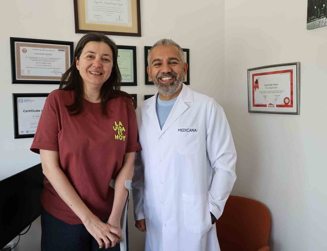 MİNA EROĞLU VE DOÇ. DR. ARMAĞAN UYSAL