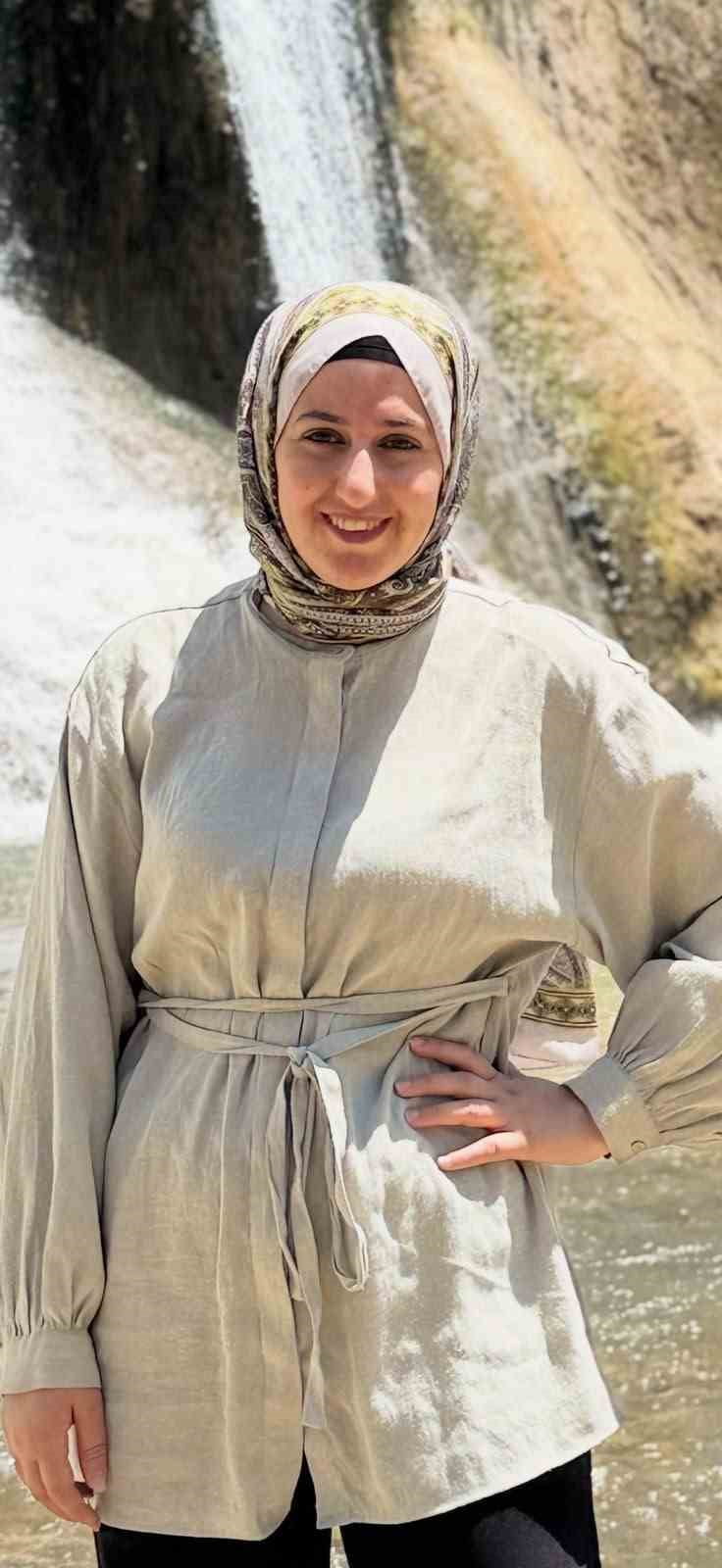 MİNE ARI