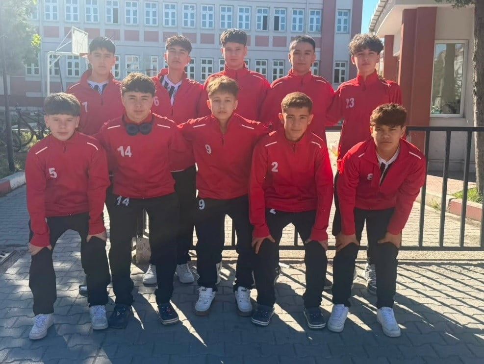 MOYMUL ORTAOKULU FUTSAL TAKIMI
