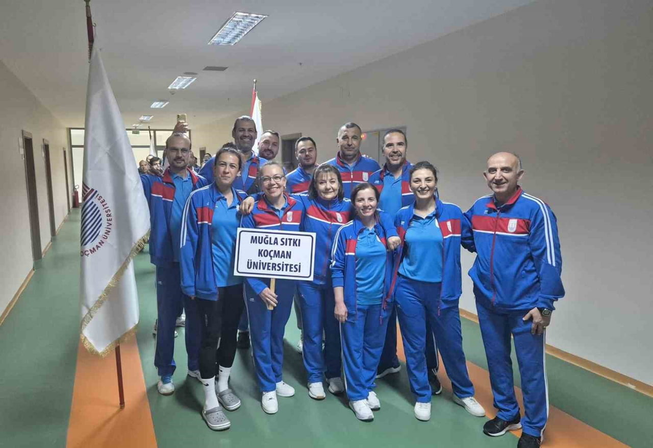 MSKÜ PERSONEL VOLEYBOL TAKIMI, İLK KEZ DÜZENLENEN ÜNİVERSİTE PERSONELİ SPOR OYUNLARI...