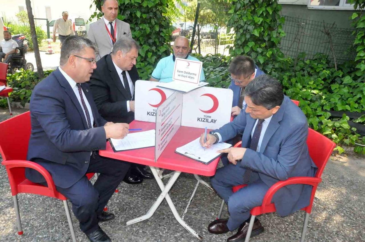 MUĞLA'DA CEZA İNFAZ PERSONELİ GÜNÜ'NDE KAN BAĞIŞI SEFERBERLİĞİ