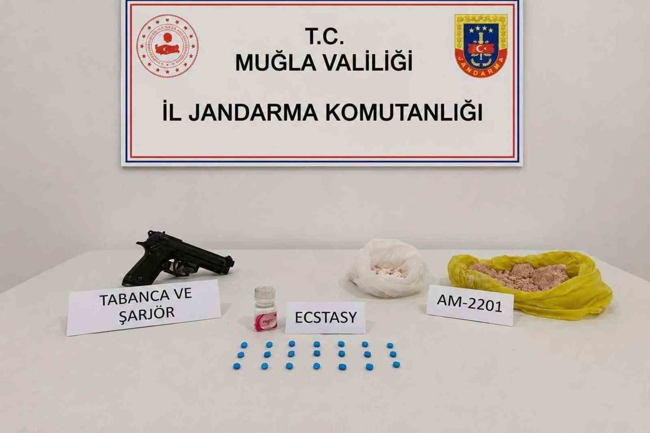MUĞLA'DA JANDARMA EKİPLERİNİN HAZİRAN AYININ İLK HAFTASINDA GERÇEKLEŞTİRDİĞİ UYUŞTURUCUYLA...