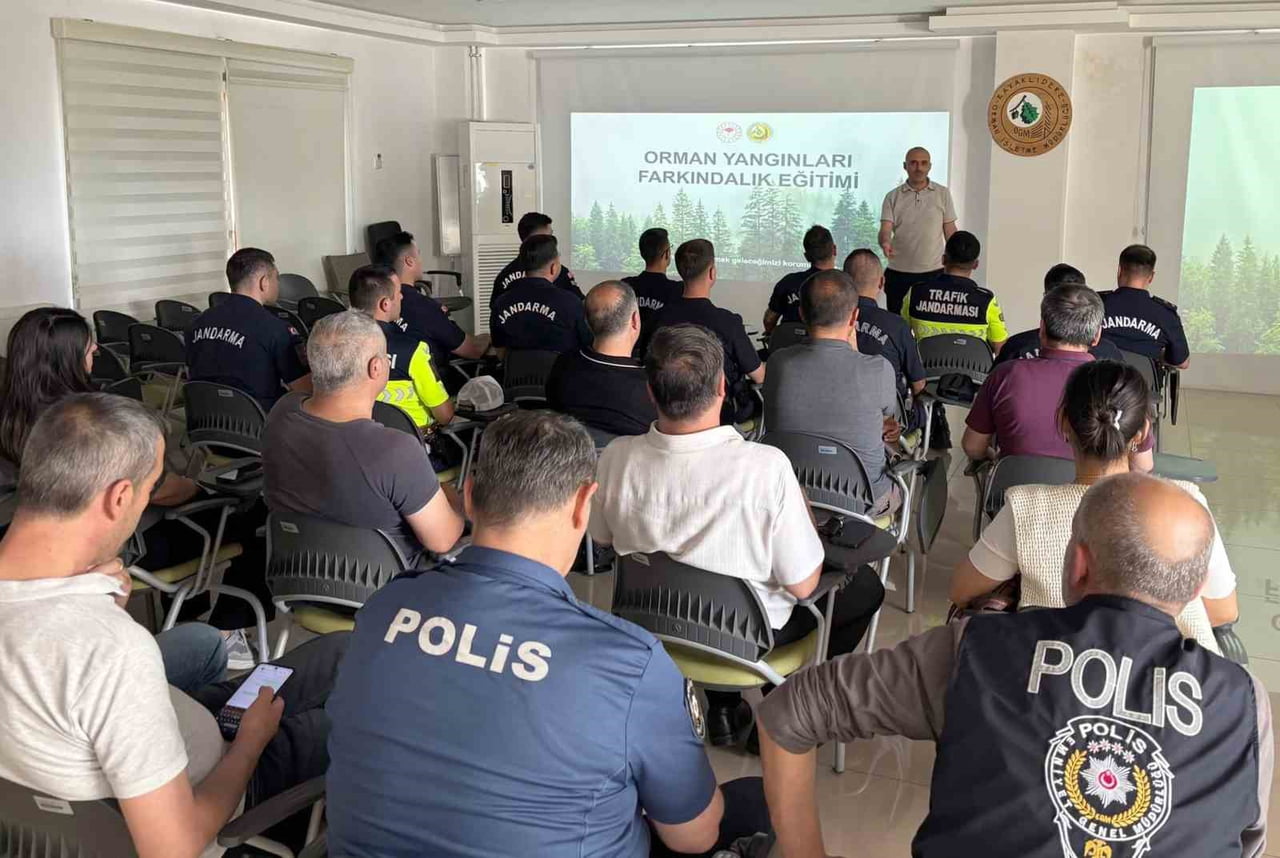 MUĞLA'NIN KAVAKLIDERE İLÇESİNDE, ORMAN YANGINLARIYLA MÜCADELEDE TOPLUMSAL FARKINDALIĞIN...