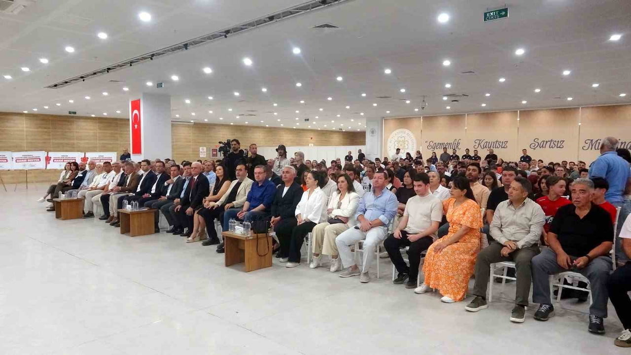MUĞLA BÜYÜKŞEHİR BELEDİYESİ’NDEN AMATÖR SPOR KULÜPLERİNE DEV DESTEK