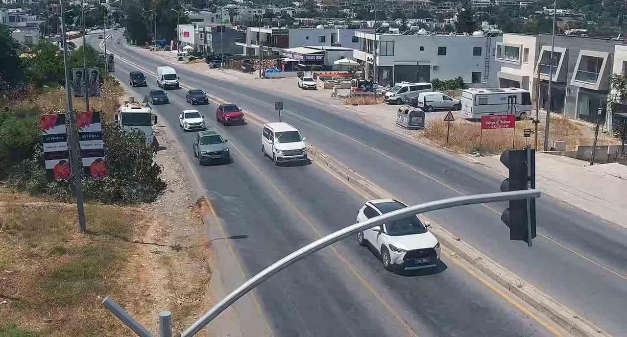 MUĞLA BÜYÜKŞEHİR BELEDİYESİ, TRAFİK AKIŞINI DAHA VERİMLİ HALE GETİRMEK AMACIYLA HAYATA GEÇİRDİĞİ...