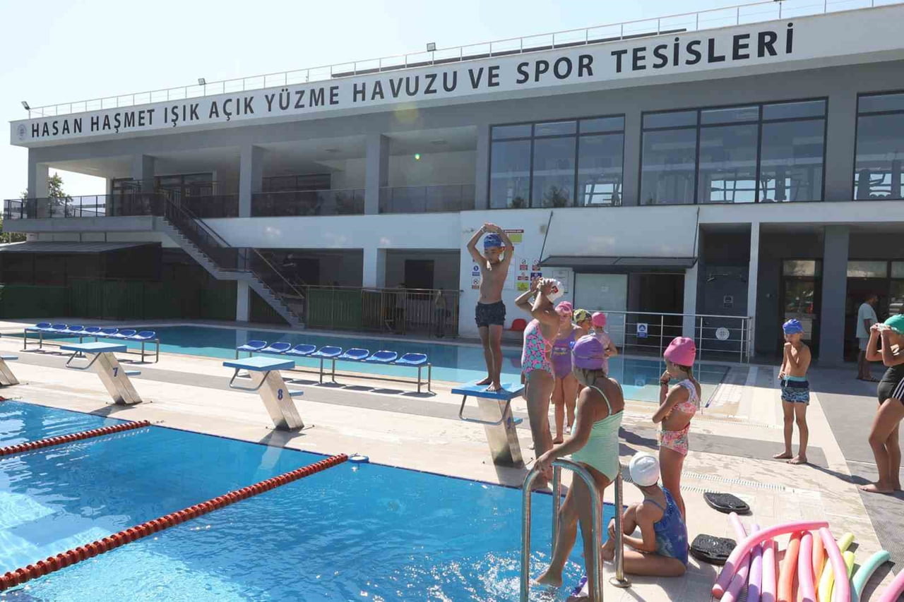 MUĞLA BÜYÜKŞEHİR BELEDİYESİ, YATAĞAN HASAN HAŞMET IŞIK YÜZME HAVUZU SPOR TESİSLERİ’NDE...
