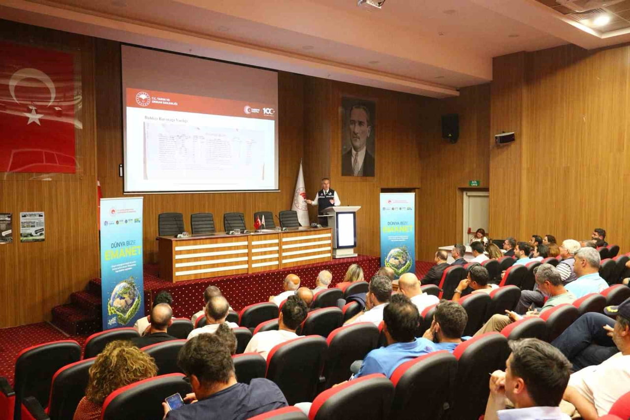 MUĞLA’DA DENİZLERİN GELECEĞİ İÇİN KRİTİK TOPLANTI