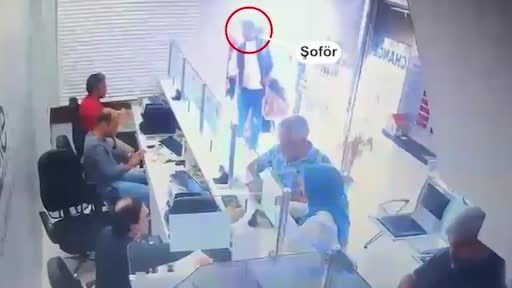 Muhittin Böcek’in gelini tahliye edildi