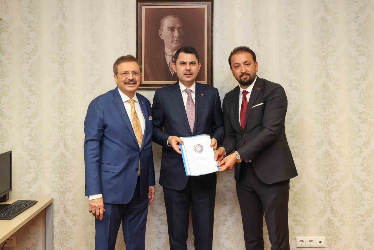 MÜTEAHHİTLERDEN BAKAN KURUM’A "HAK EDİŞ VE KDV" DOSYASI