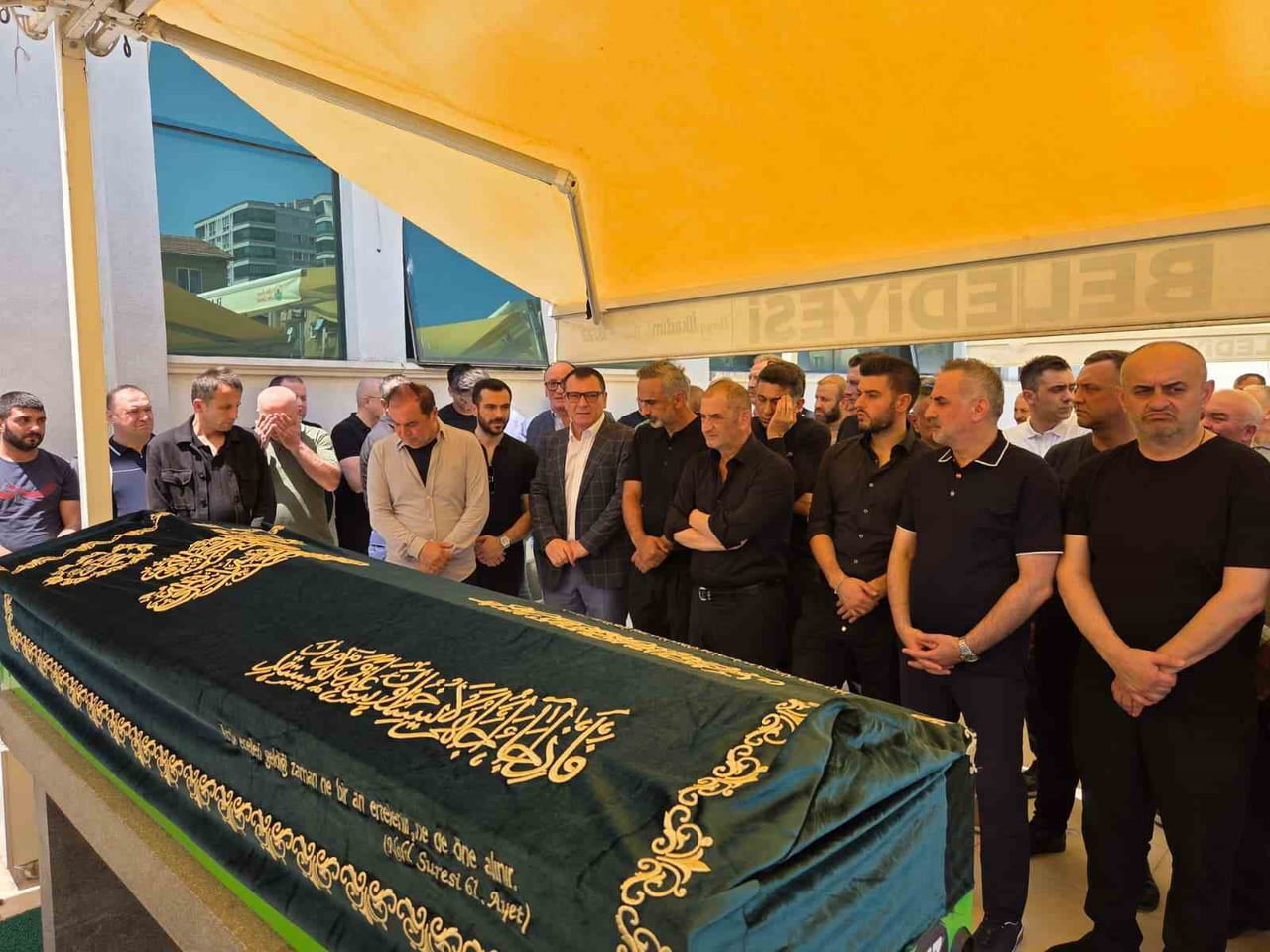 NACİ GEZER İÇİN CENAZE TÖRENİ DÜZENLENDİ