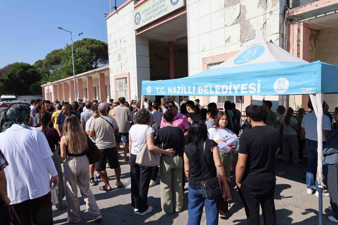 NAZİLLİ BELEDİYESİ, YÜKSEKÖĞRETİM KURUMLARI SINAVI (YKS) HEYECANI YAŞAYAN ÖĞRENCİLERİ VE ONLARI...