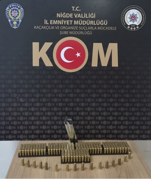 NİĞDE’DE RUHSATSIZ SİLAH OPERASYONU