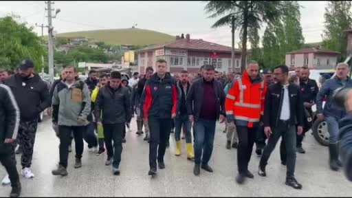 Niğde Valisi Akmeşe: "Sele kapılan 6 vatandaşımızdan 1'i hayatını kaybetti"