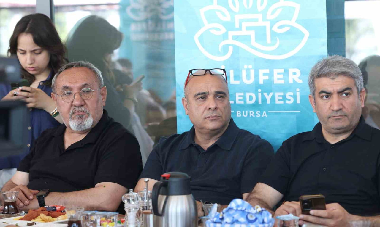 NİLÜFER BELEDİYE BAŞKANI ŞADİ ÖZDEMİR, "ŞADİ BAŞKAN’LA KENT BULUŞMALARI" KAPSAMINDA BASIN...