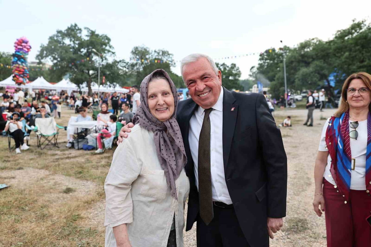 NİLÜFER BELEDİYESİ’NİN BU YIL İKİNCİSİNİ DÜZENLEDİĞİ NİLÜFER KARADENİZ FESTİVALİ, BALAT ATATÜRK...