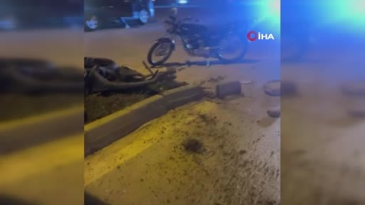 Nizip'te 2 motosiklet çarpıştı: 2'si ağır 4 yaralı