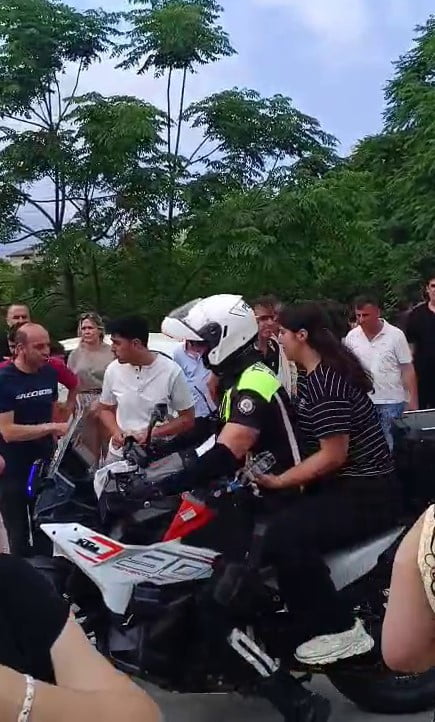 ÖĞRENCİLER, MOTORİZE EKİPLER TARAFINDAN KAPILAR KAPANMADAN SINAV MERKEZLERİNE ULAŞTIRILDIL