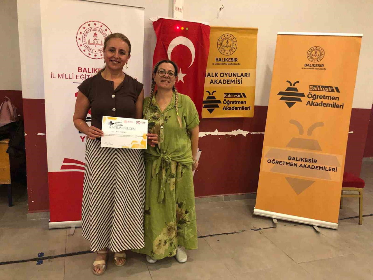 ÖĞRETMEN AKADEMİLERİNDE KAFKAS ESİNTİSİ