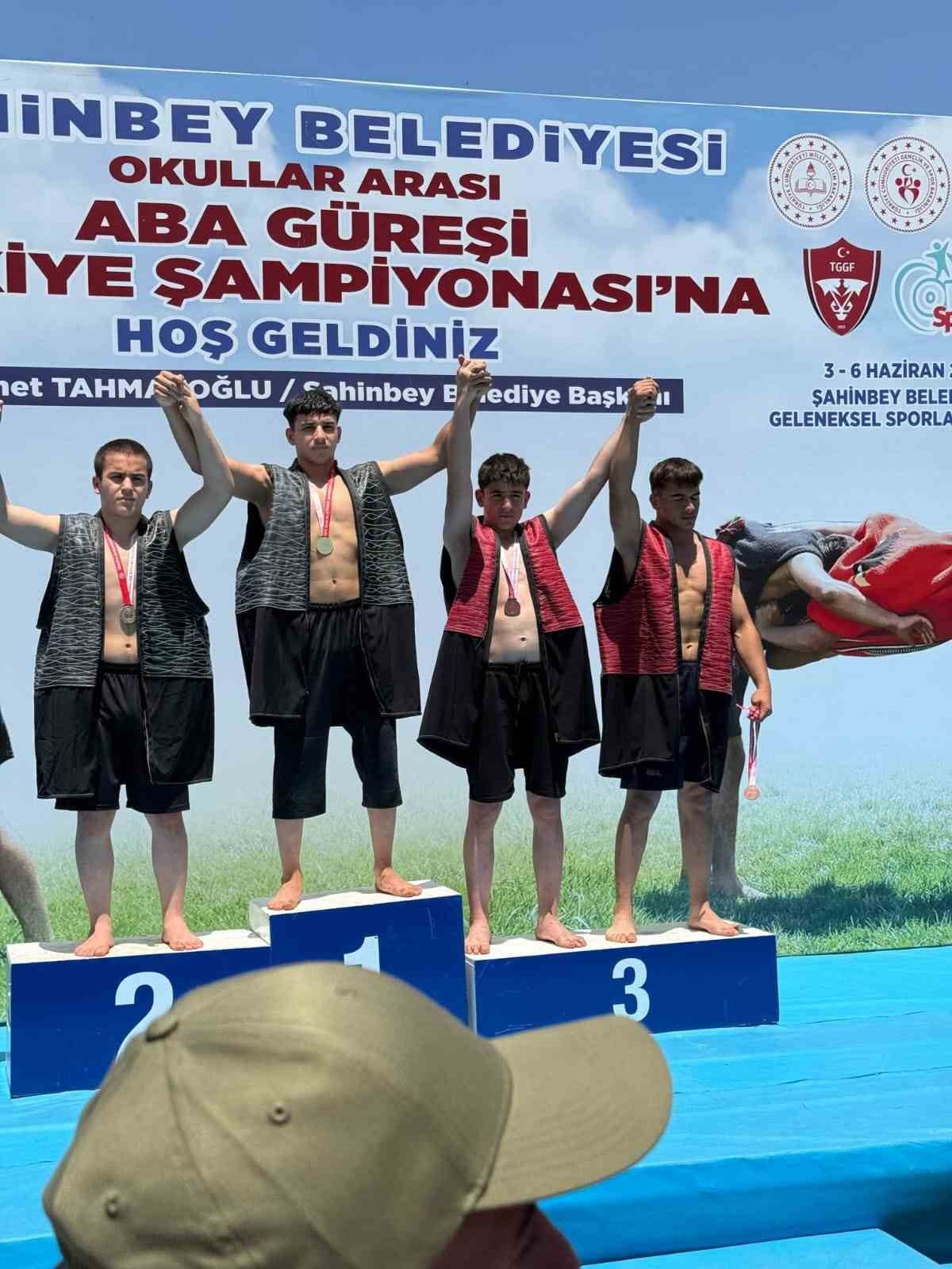 OKULLAR ARASI GELENEKSEL SPORLAR ABA GÜREŞİ TÜRKİYE BİRİNCİLİĞİ MÜSABAKALARI'NDA AYDIN'I TEMSİL...