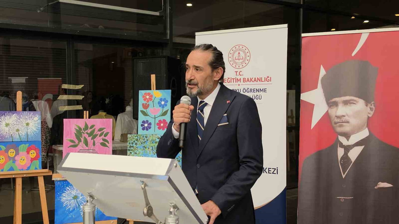 ÖNCE ÖĞRENDİLER, SONRA SERGİLEDİLER