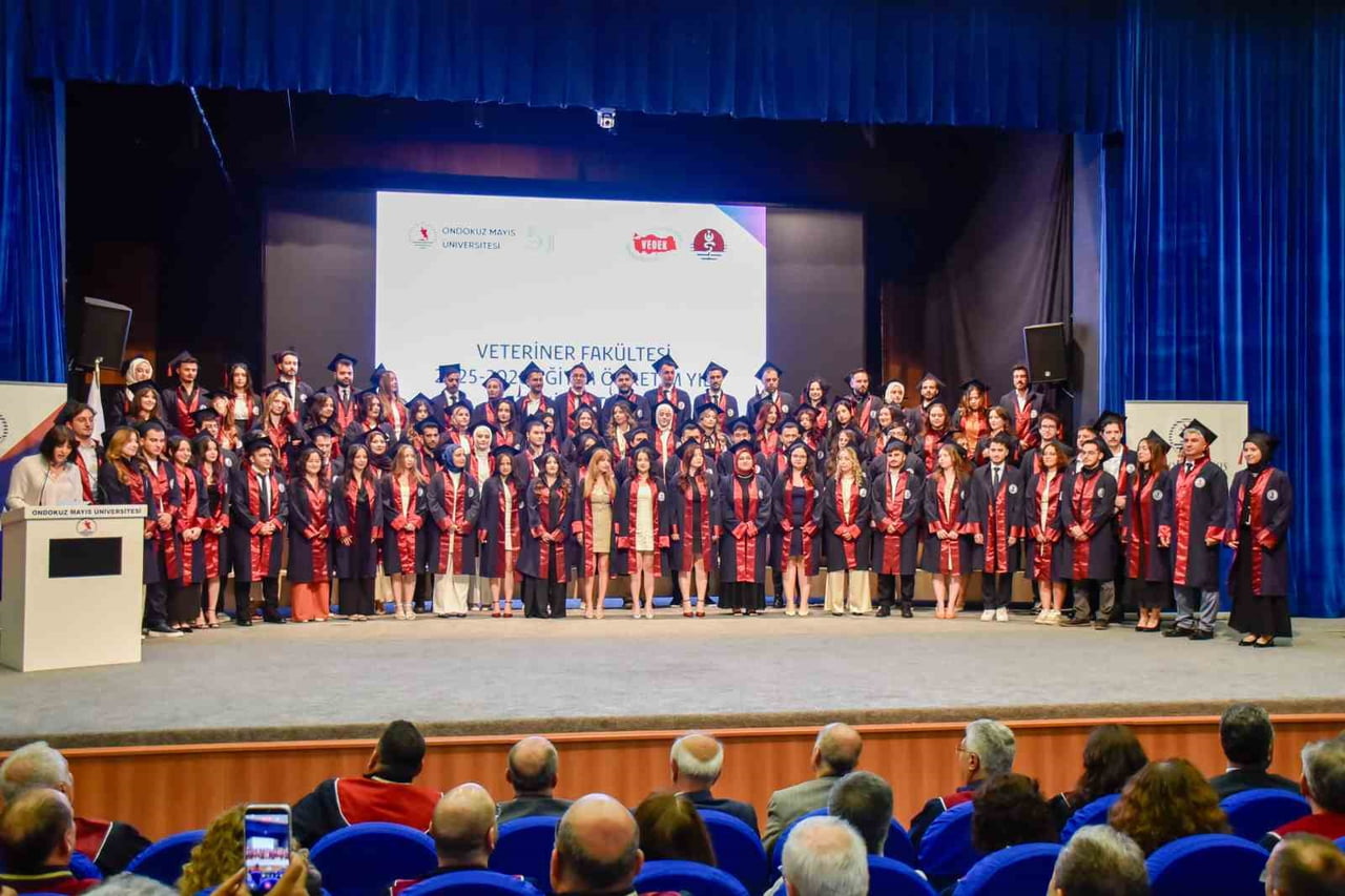 ONDOKUZ MAYIS ÜNİVERSİTESİ (OMÜ) VETERİNER FAKÜLTESİ 2025-2026 EĞİTİM-ÖĞRETİM YILI MEZUNİYET...