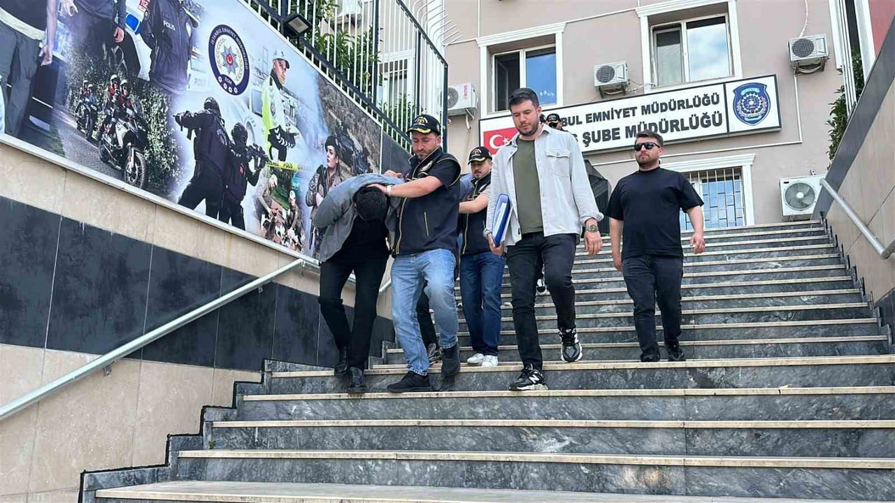 OPERASYONDA 8 KİŞİ GÖZALTINA ALINDI.