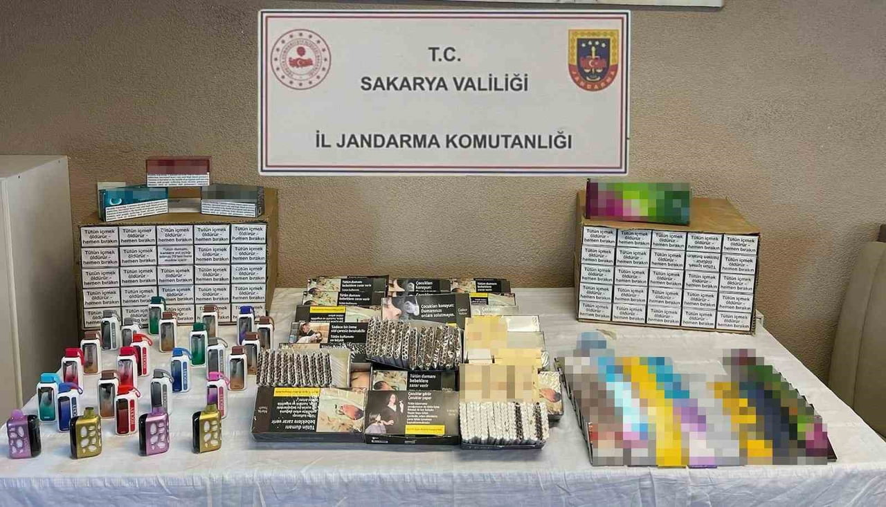 OPERASYONLARDA ÇOK MİKTARDA KAÇAK TÜTÜN ÜRÜNÜ, ELEKTRONİK SİGARA VE SAHTE İÇKİ ELE...