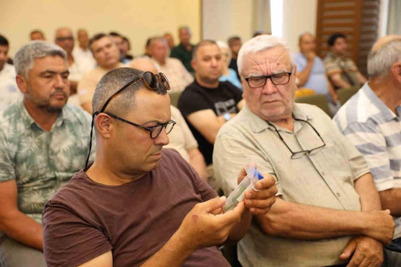 ORTACA’DA TURUNÇGİL ÜRETİCİLERİNE ENTEGRE MÜCADELE VE BİYOTOP EĞİTİMİ