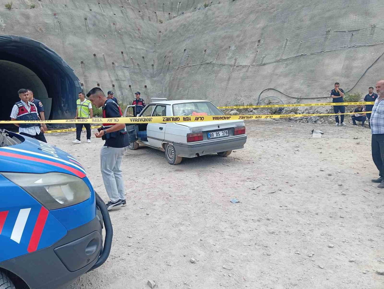 OSMANİYE’DE 54 YAŞINDAKİ BEKÇİ, NÖBET TUTTUĞU ŞANTİYEDE HAYATINI KAYBETTİ