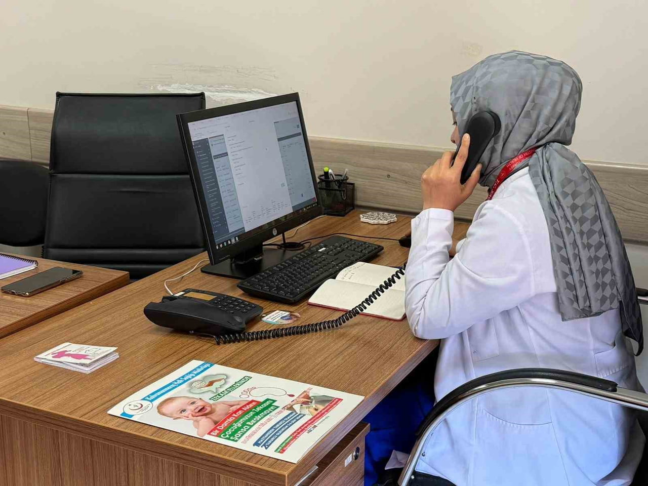 ÖZELLİKLE İLK GEBELİĞİNİ YAŞAYANLAR İLE GEBELİĞİNİN SON ÜÇ AYINA GİREN ANNE ADAYLARIYLA İLETİŞİME...
