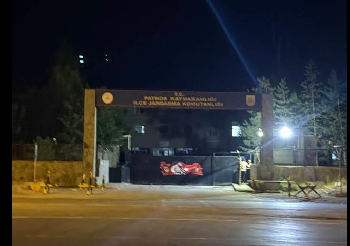 PATNOS'TA GASP VE SİLAHLI YARALAMA OLAYININ ŞÜPHELİSİ JANDARMANIN ÖZEL OPERASYONUYLA...