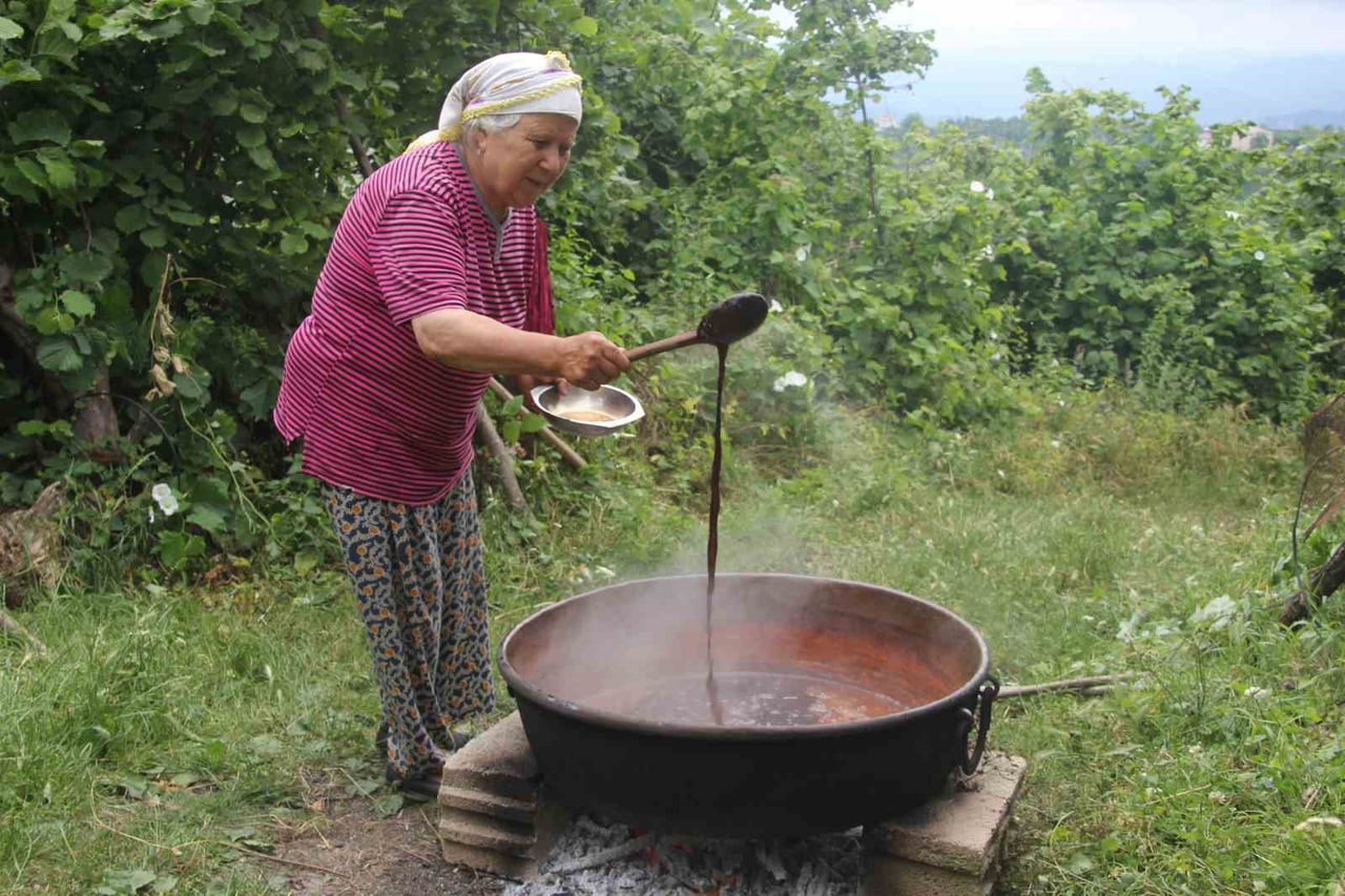 PEKMEZ KIVAMININ KONTROLÜ