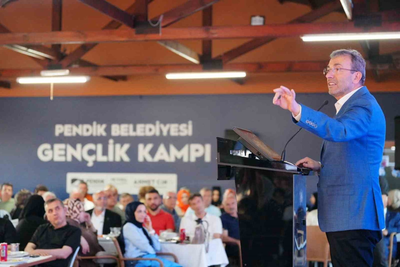 PENDİK BELEDİYE BAŞKANI AHMET CİN KONUŞMA YAPTI