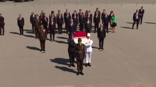 Polonya Cumhurbaşkanı Nawrocki, Anıtkabir'i ziyaret etti