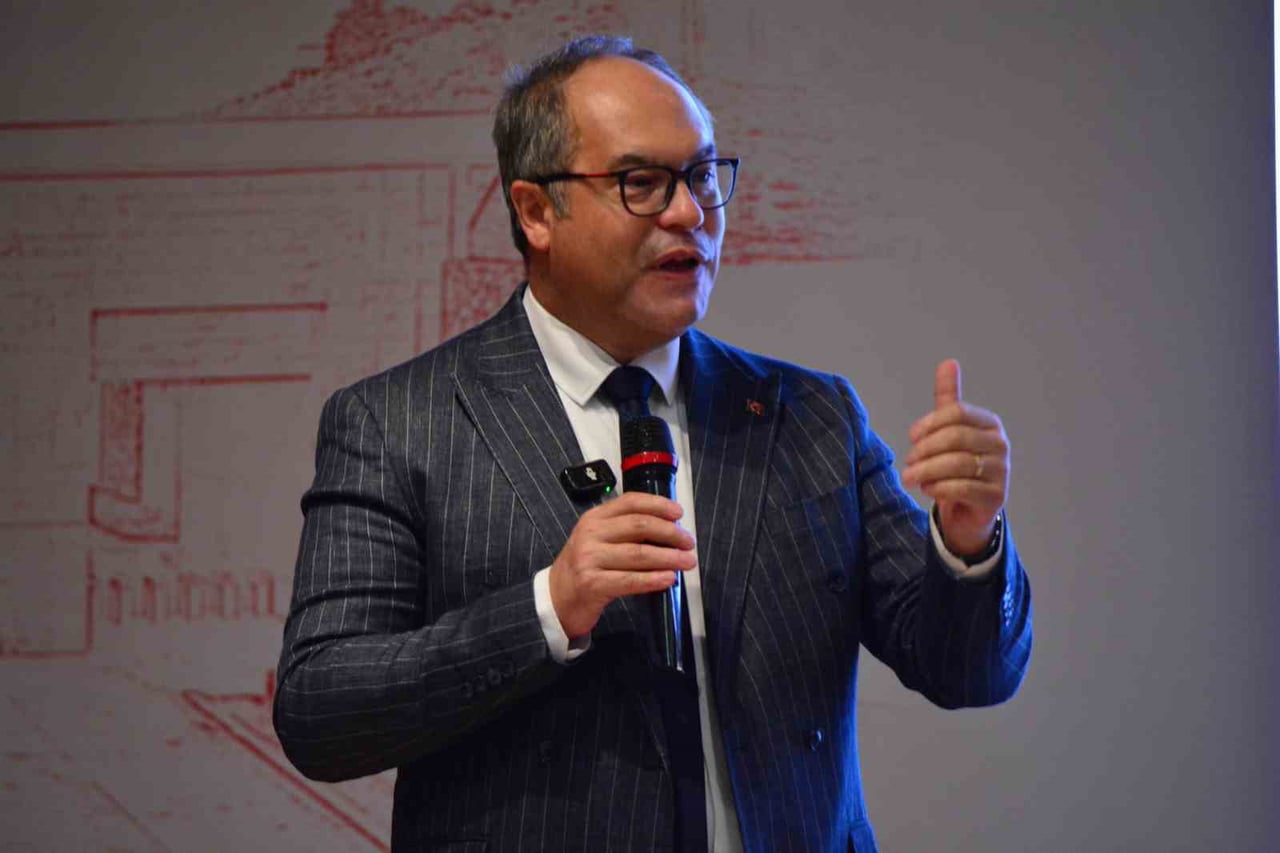 PROF. DR. BAŞÇI, "HİTİT ÜNİVERSİTESİ REKTÖR YARDIMCISI PROFESÖR DOKTOR EŞREF SAVAŞ BAŞÇI, " BUGÜN...